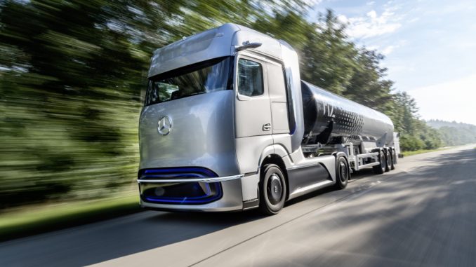 Mercedes-Benz GenH2 TruckMercedes-Benz GenH2 Truck