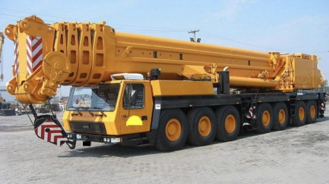 Crane Truck photo
