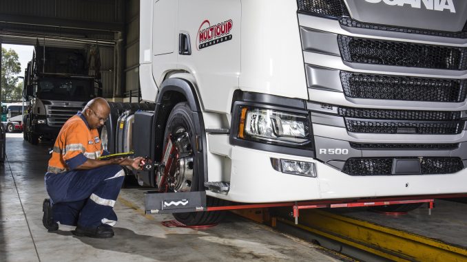 Scania technicians fully qualified _XX_9796