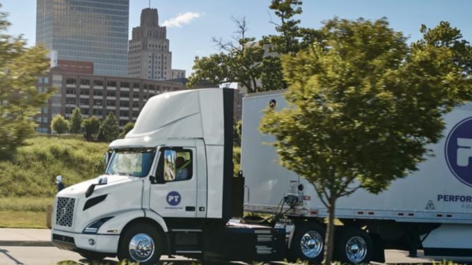 VOLVO VNR ELECTRIC PERFORMANCE TEAMS
